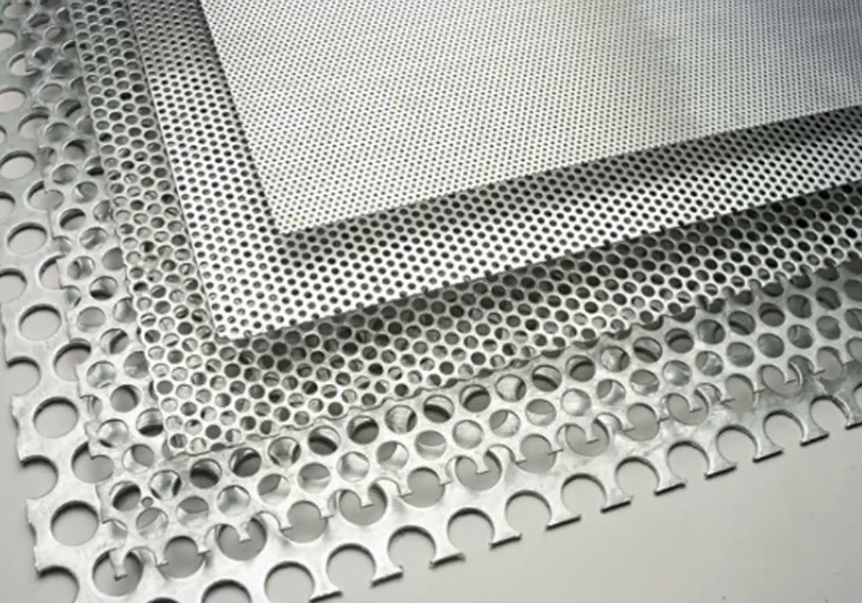 STAINLESS STEEL PERFORATED SHEET